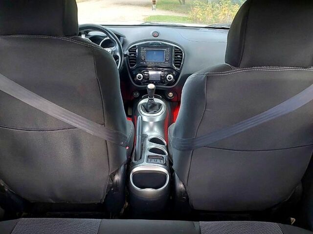Ниссан Жук 2011 в Лозовой на Automoto.ua Белый Ниссан Жук, объемом двигателя 1.5 л и пробегом 239 тыс. км за 10100 $, фото 3 на Automoto.ua