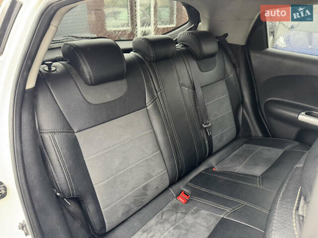 Белый Ниссан Жук, объемом двигателя 1.6 л и пробегом 145 тыс. км за 9700 $, фото 20 на Automoto.ua