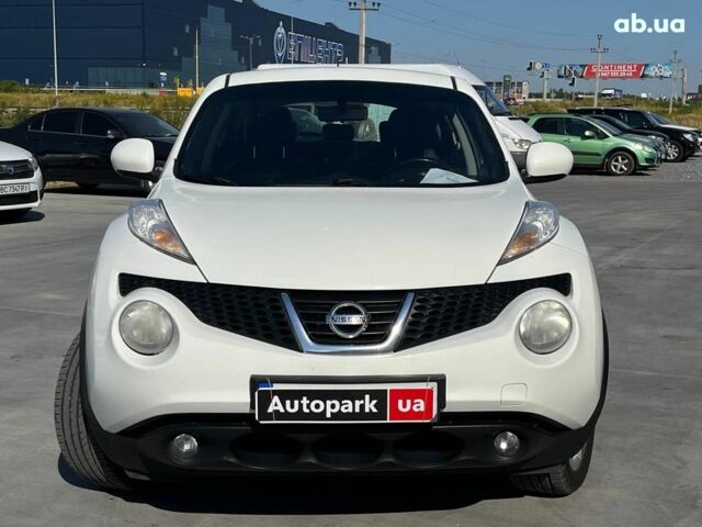Белый Ниссан Жук, объемом двигателя 1.6 л и пробегом 204 тыс. км за 7990 $, фото 1 на Automoto.ua