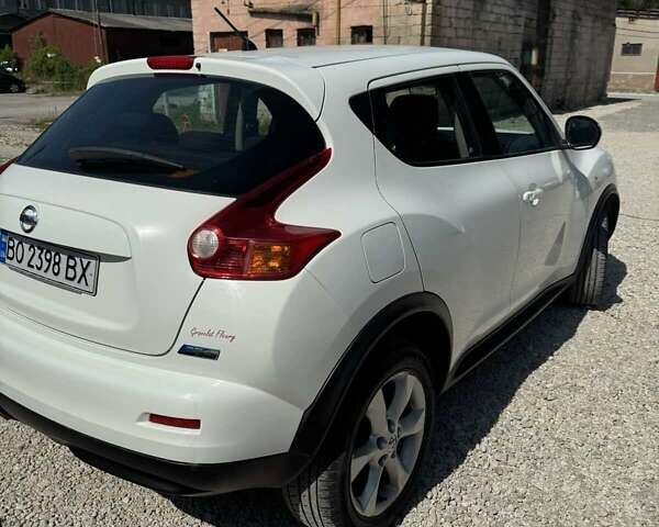 Ніссан Жук 2011 у Тернополі на Automoto.ua Білий Ніссан Жук, об'ємом двигуна 1.5 л та пробігом 240 тис. км за 7300 $, фото 8 на Automoto.ua