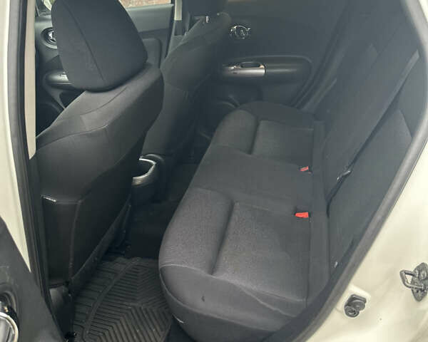 Белый Ниссан Жук, объемом двигателя 1.46 л и пробегом 238 тыс. км за 6999 $, фото 9 на Automoto.ua