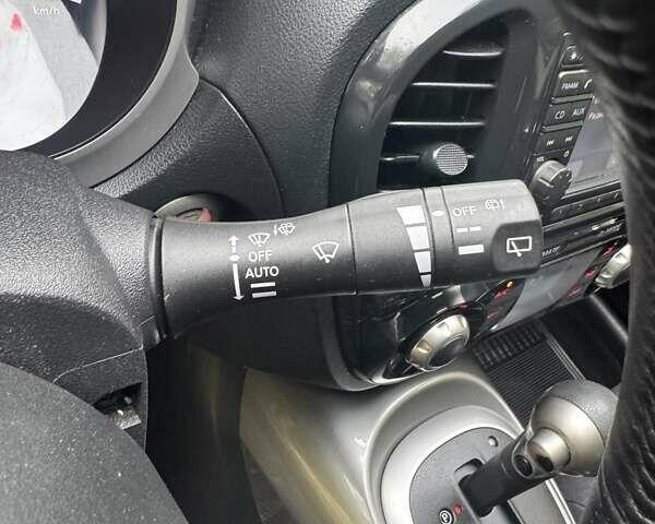 Белый Ниссан Жук, объемом двигателя 1.6 л и пробегом 196 тыс. км за 8750 $, фото 62 на Automoto.ua