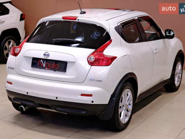 Белый Ниссан Жук, объемом двигателя 1.6 л и пробегом 176 тыс. км за 8900 $, фото 13 на Automoto.ua