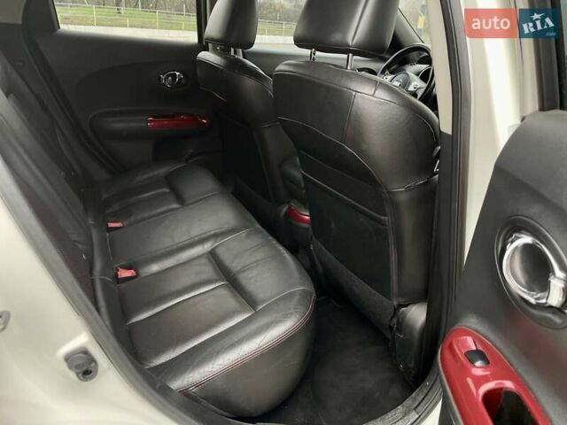 Белый Ниссан Жук, объемом двигателя 1.6 л и пробегом 165 тыс. км за 9500 $, фото 16 на Automoto.ua