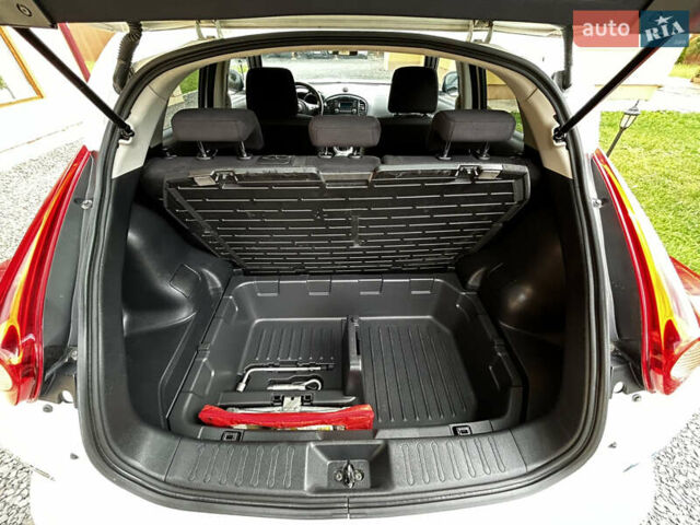 Білий Ніссан Жук, об'ємом двигуна 1.5 л та пробігом 235 тис. км за 8750 $, фото 32 на Automoto.ua