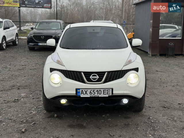 Белый Ниссан Жук, объемом двигателя 1.6 л и пробегом 145 тыс. км за 9700 $, фото 6 на Automoto.ua