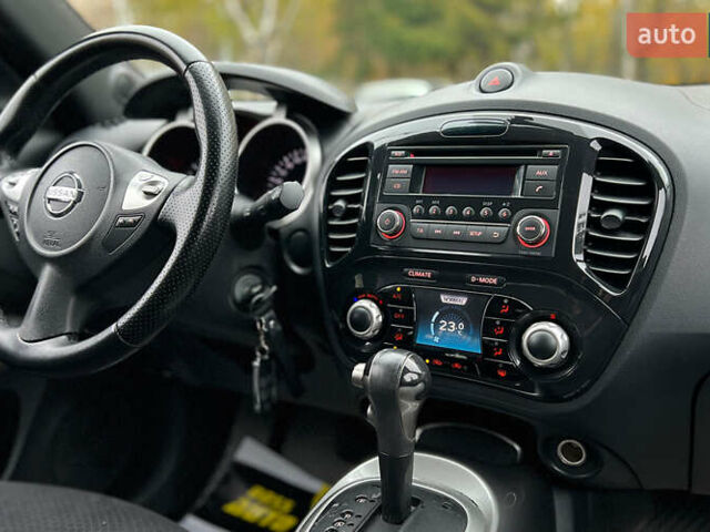 Белый Ниссан Жук, объемом двигателя 1.6 л и пробегом 165 тыс. км за 8999 $, фото 17 на Automoto.ua