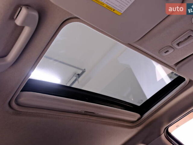 Белый Ниссан Жук, объемом двигателя 1.6 л и пробегом 176 тыс. км за 8900 $, фото 47 на Automoto.ua