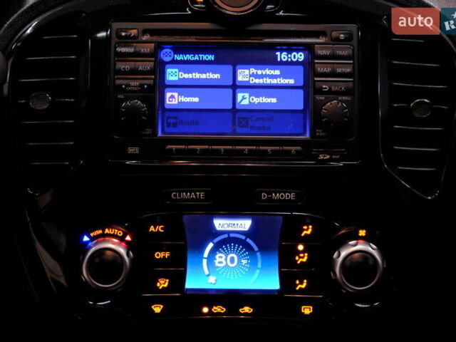 Белый Ниссан Жук, объемом двигателя 1.6 л и пробегом 176 тыс. км за 8900 $, фото 25 на Automoto.ua