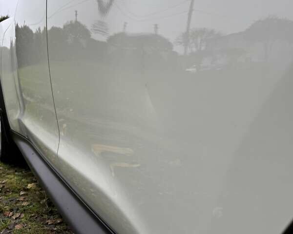 Белый Ниссан Жук, объемом двигателя 1.6 л и пробегом 196 тыс. км за 8750 $, фото 14 на Automoto.ua