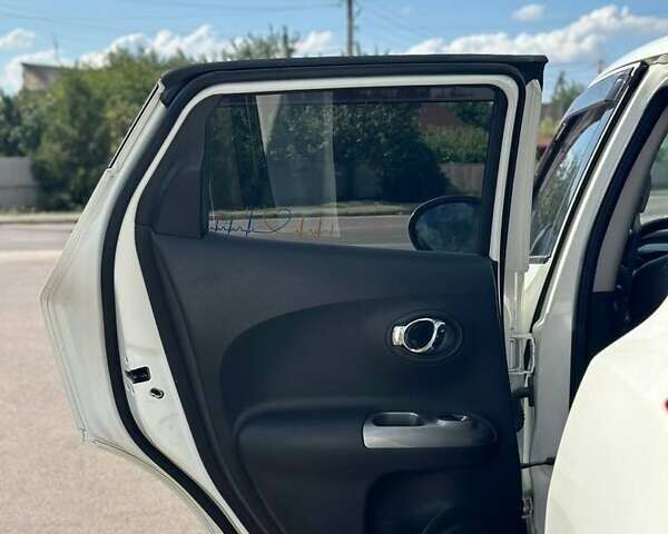 Білий Ніссан Жук, об'ємом двигуна 1.6 л та пробігом 237 тис. км за 10500 $, фото 9 на Automoto.ua