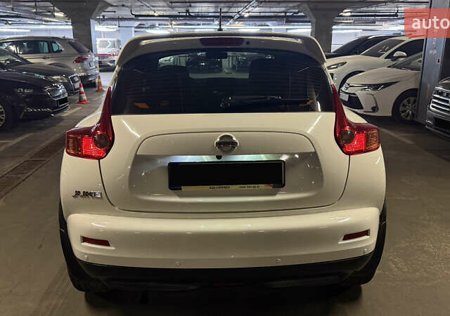 Білий Ніссан Жук, об'ємом двигуна 1.6 л та пробігом 140 тис. км за 8500 $, фото 5 на Automoto.ua