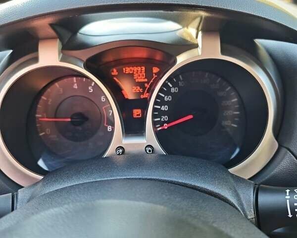 Белый Ниссан Жук, объемом двигателя 1.6 л и пробегом 130 тыс. км за 10200 $, фото 5 на Automoto.ua