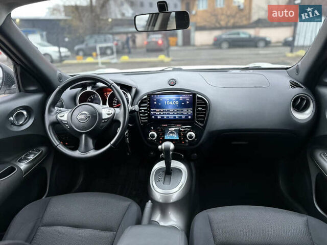 Белый Ниссан Жук, объемом двигателя 1.6 л и пробегом 159 тыс. км за 9700 $, фото 18 на Automoto.ua