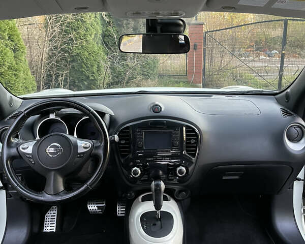 Білий Ніссан Жук, об'ємом двигуна 1.6 л та пробігом 155 тис. км за 10599 $, фото 21 на Automoto.ua