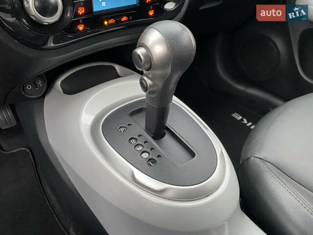 Белый Ниссан Жук, объемом двигателя 1.6 л и пробегом 138 тыс. км за 10500 $, фото 25 на Automoto.ua