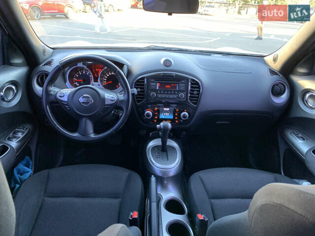 Белый Ниссан Жук, объемом двигателя 1.6 л и пробегом 87 тыс. км за 11000 $, фото 11 на Automoto.ua