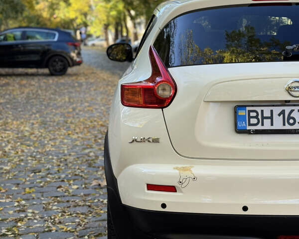 Белый Ниссан Жук, объемом двигателя 1.62 л и пробегом 126 тыс. км за 10999 $, фото 11 на Automoto.ua