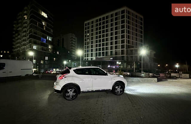 Білий Ніссан Жук, об'ємом двигуна 1.62 л та пробігом 226 тис. км за 10800 $, фото 51 на Automoto.ua