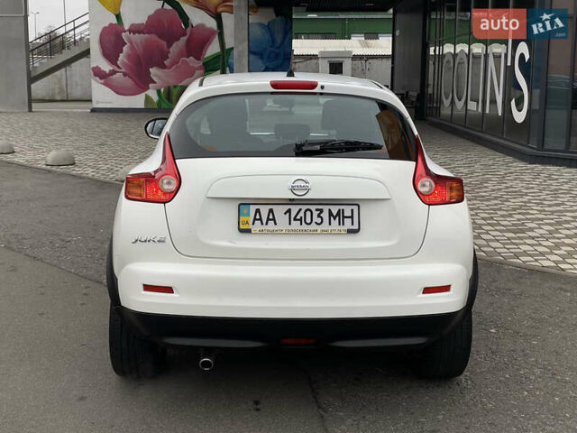 Белый Ниссан Жук, объемом двигателя 1.6 л и пробегом 85 тыс. км за 9800 $, фото 9 на Automoto.ua
