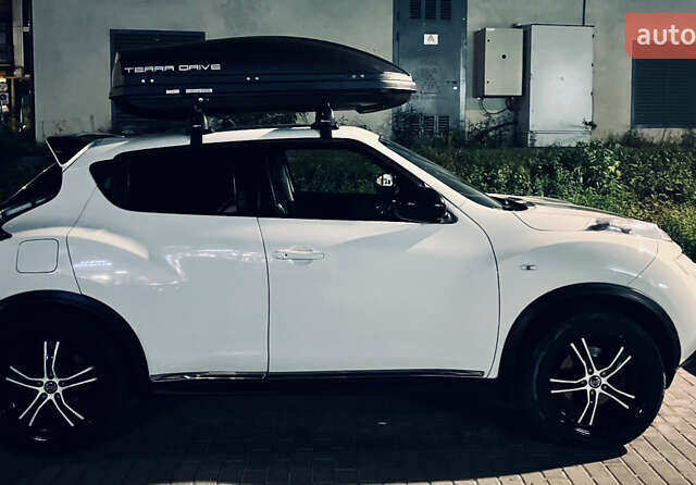 Білий Ніссан Жук, об'ємом двигуна 1.62 л та пробігом 226 тис. км за 10800 $, фото 45 на Automoto.ua