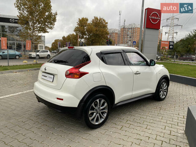 Белый Ниссан Жук, объемом двигателя 1.6 л и пробегом 138 тыс. км за 10500 $, фото 10 на Automoto.ua