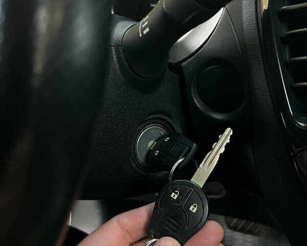 Ниссан Жук 2012 в Черновцах на Automoto.ua Белый Ниссан Жук, объемом двигателя 1.6 л и пробегом 137 тыс. км за 9200 $, фото 33 на Automoto.ua