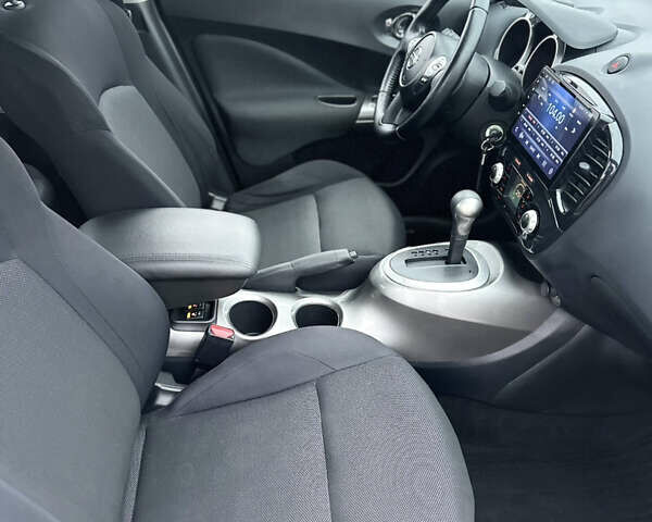 Белый Ниссан Жук, объемом двигателя 1.6 л и пробегом 159 тыс. км за 9700 $, фото 21 на Automoto.ua