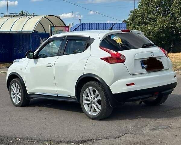 Білий Ніссан Жук, об'ємом двигуна 1.6 л та пробігом 237 тис. км за 10500 $, фото 1 на Automoto.ua