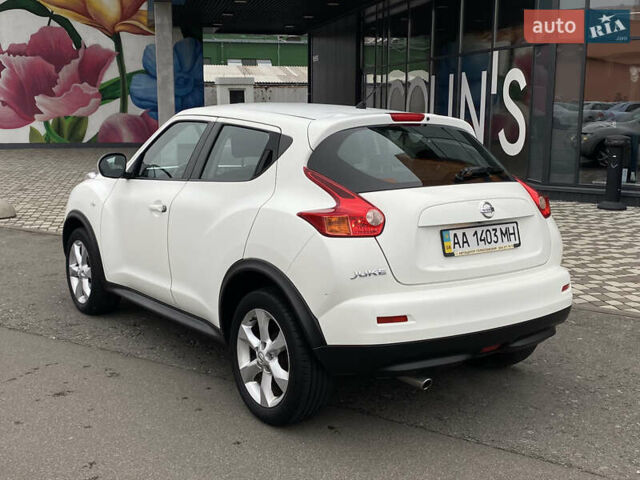 Белый Ниссан Жук, объемом двигателя 1.6 л и пробегом 85 тыс. км за 9800 $, фото 8 на Automoto.ua