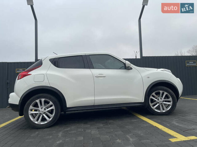 Белый Ниссан Жук, объемом двигателя 1.6 л и пробегом 93 тыс. км за 10399 $, фото 19 на Automoto.ua