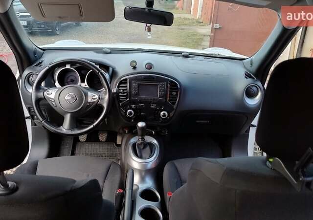 Белый Ниссан Жук, объемом двигателя 1.46 л и пробегом 237 тыс. км за 8800 $, фото 15 на Automoto.ua
