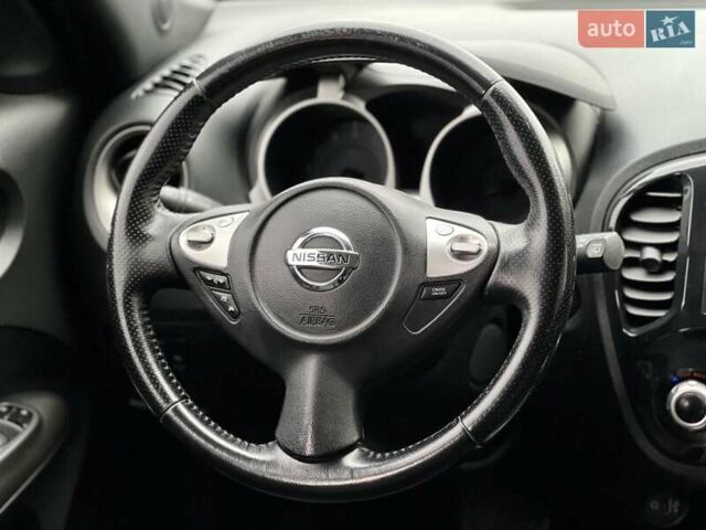 Белый Ниссан Жук, объемом двигателя 1.6 л и пробегом 255 тыс. км за 8999 $, фото 28 на Automoto.ua