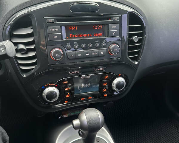 Белый Ниссан Жук, объемом двигателя 1.6 л и пробегом 141 тыс. км за 9200 $, фото 5 на Automoto.ua