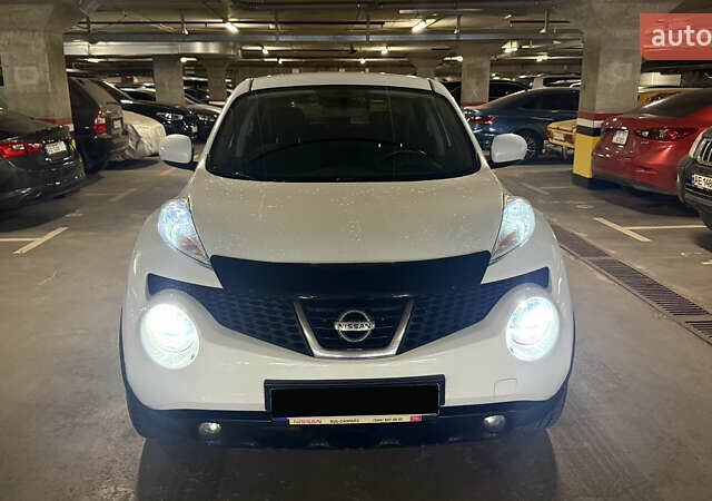 Білий Ніссан Жук, об'ємом двигуна 1.6 л та пробігом 140 тис. км за 8500 $, фото 2 на Automoto.ua