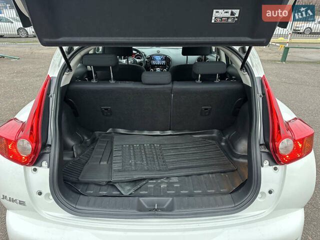 Белый Ниссан Жук, объемом двигателя 1.6 л и пробегом 159 тыс. км за 9700 $, фото 15 на Automoto.ua