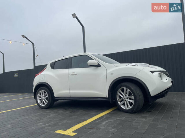 Белый Ниссан Жук, объемом двигателя 1.6 л и пробегом 93 тыс. км за 10399 $, фото 28 на Automoto.ua