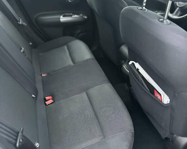 Белый Ниссан Жук, объемом двигателя 1.6 л и пробегом 159 тыс. км за 9700 $, фото 16 на Automoto.ua