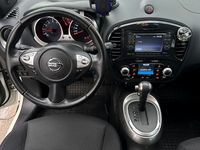 Белый Ниссан Жук, объемом двигателя 1.6 л и пробегом 134 тыс. км за 10200 $, фото 6 на Automoto.ua