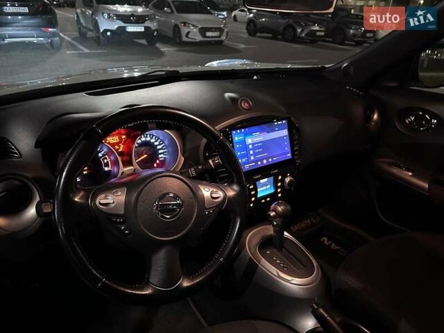Білий Ніссан Жук, об'ємом двигуна 1.6 л та пробігом 105 тис. км за 10000 $, фото 8 на Automoto.ua