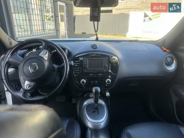 Белый Ниссан Жук, объемом двигателя 1.62 л и пробегом 100 тыс. км за 9900 $, фото 6 на Automoto.ua