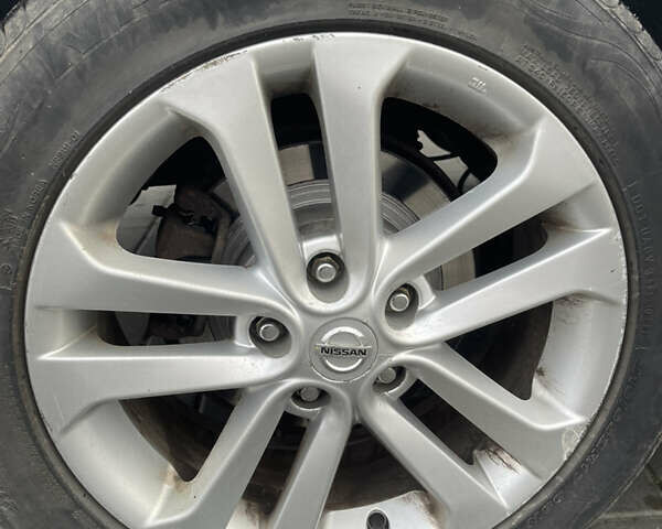 Белый Ниссан Жук, объемом двигателя 1.6 л и пробегом 93 тыс. км за 10399 $, фото 5 на Automoto.ua