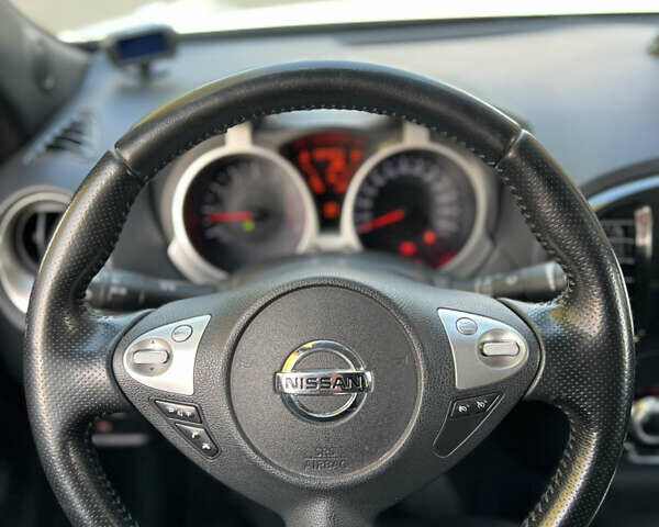 Ниссан Жук 2012 в Черновцах на Automoto.ua Белый Ниссан Жук, объемом двигателя 1.6 л и пробегом 137 тыс. км за 9200 $, фото 28 на Automoto.ua