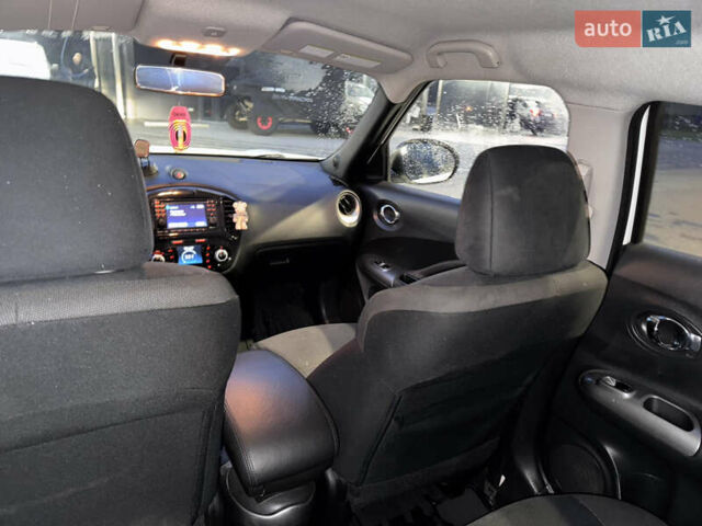 Белый Ниссан Жук, объемом двигателя 1.6 л и пробегом 165 тыс. км за 10700 $, фото 7 на Automoto.ua