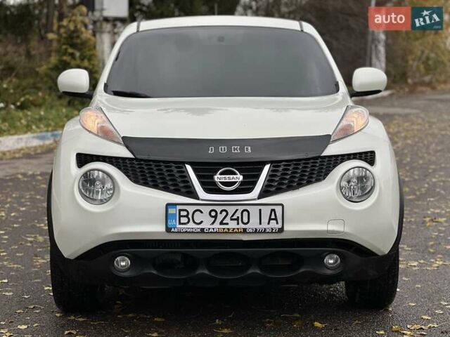 Белый Ниссан Жук, объемом двигателя 1.6 л и пробегом 255 тыс. км за 8999 $, фото 5 на Automoto.ua