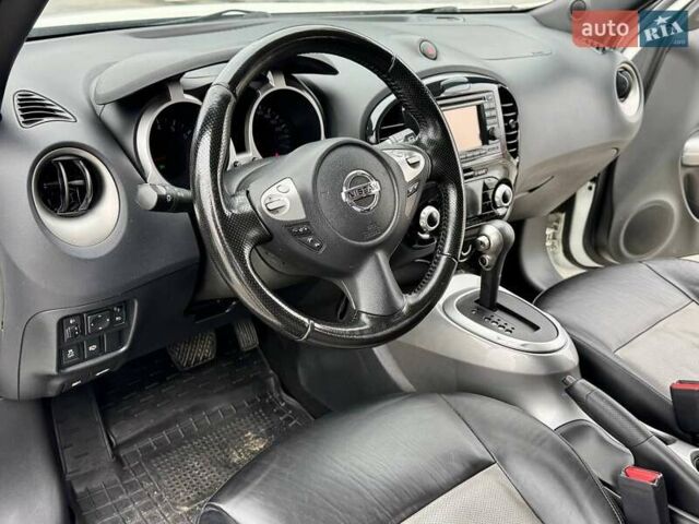 Белый Ниссан Жук, объемом двигателя 1.6 л и пробегом 115 тыс. км за 9900 $, фото 16 на Automoto.ua