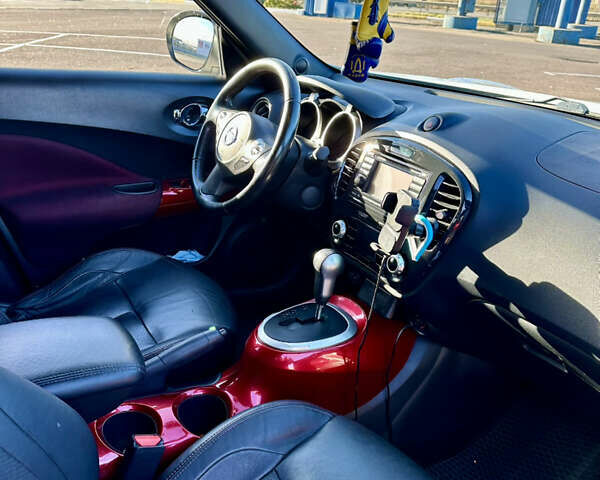 Белый Ниссан Жук, объемом двигателя 1.62 л и пробегом 127 тыс. км за 10500 $, фото 9 на Automoto.ua