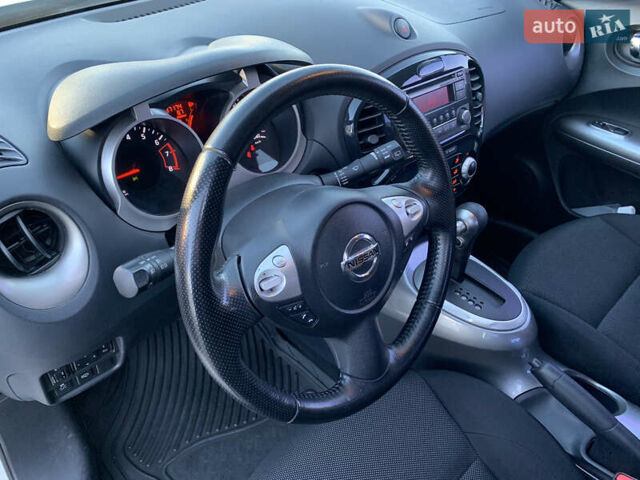 Белый Ниссан Жук, объемом двигателя 1.6 л и пробегом 87 тыс. км за 11000 $, фото 12 на Automoto.ua