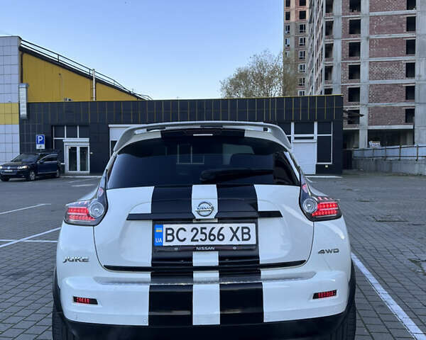 Білий Ніссан Жук, об'ємом двигуна 1.62 л та пробігом 226 тис. км за 10800 $, фото 8 на Automoto.ua