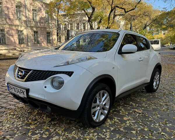 Белый Ниссан Жук, объемом двигателя 1.62 л и пробегом 126 тыс. км за 10999 $, фото 15 на Automoto.ua